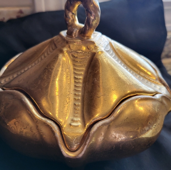 Hamilton Other - Hamilton 22K Gold 6 X 7 Inch Round And Footed Decorative Piece